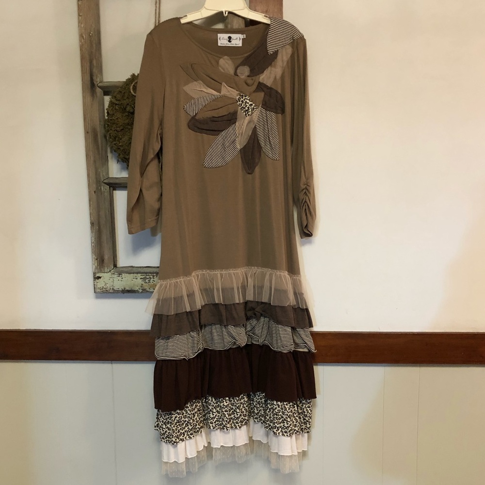 ~DAINTY JEWELLS~ ruffle flower dress